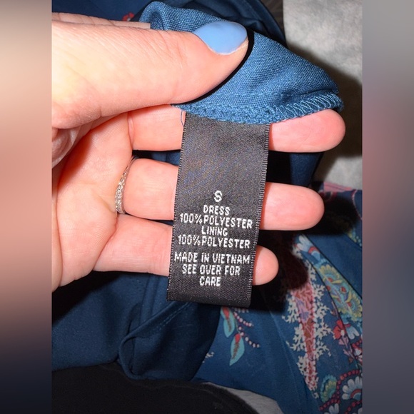 Floral Blue Sleeveless Dress - Picture 3 of 3